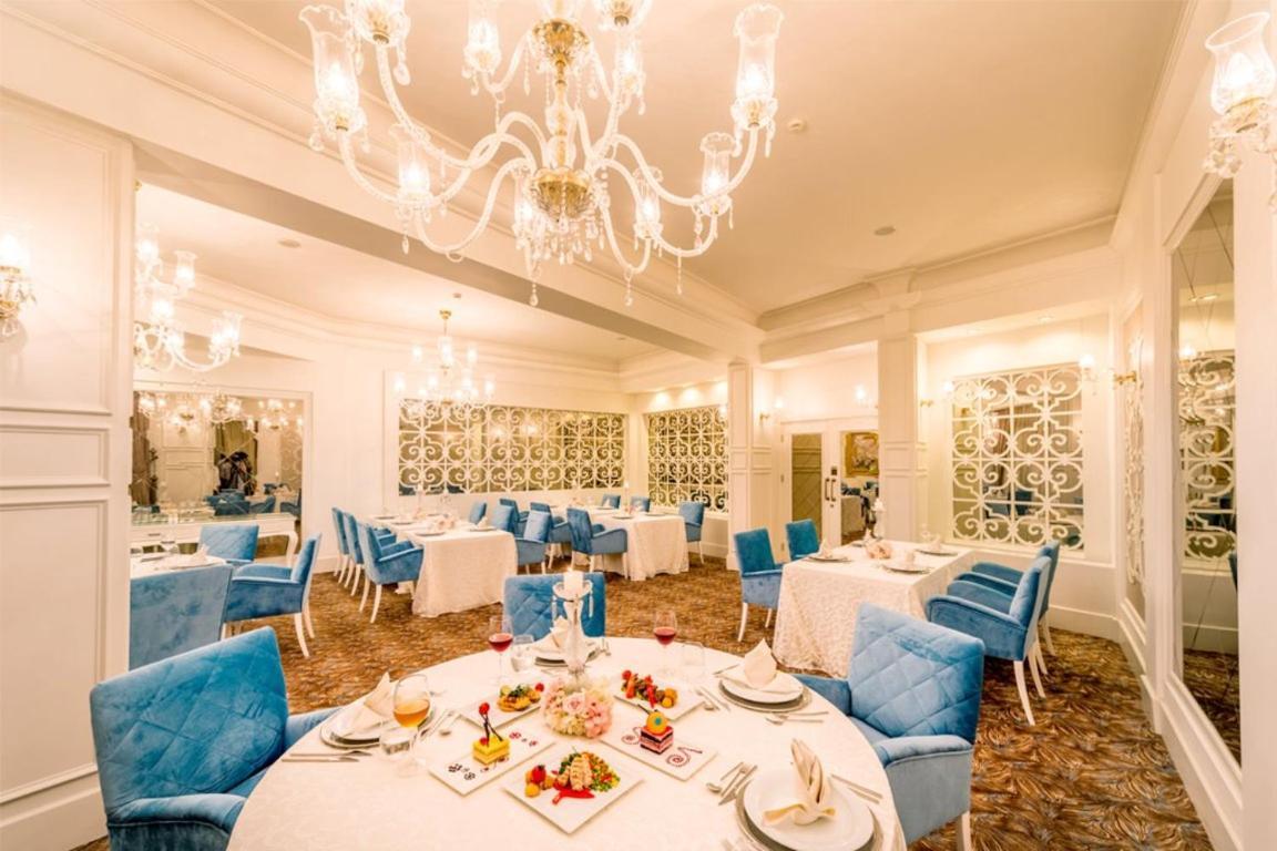 Vuni Palace Premium Hotel & Spa & Casino Beachfront Location ! Kyrenia  Esterno foto