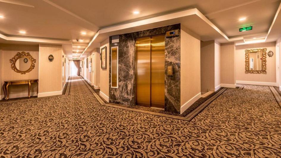 Vuni Palace Premium Hotel & Spa & Casino Beachfront Location ! Kyrenia  Esterno foto