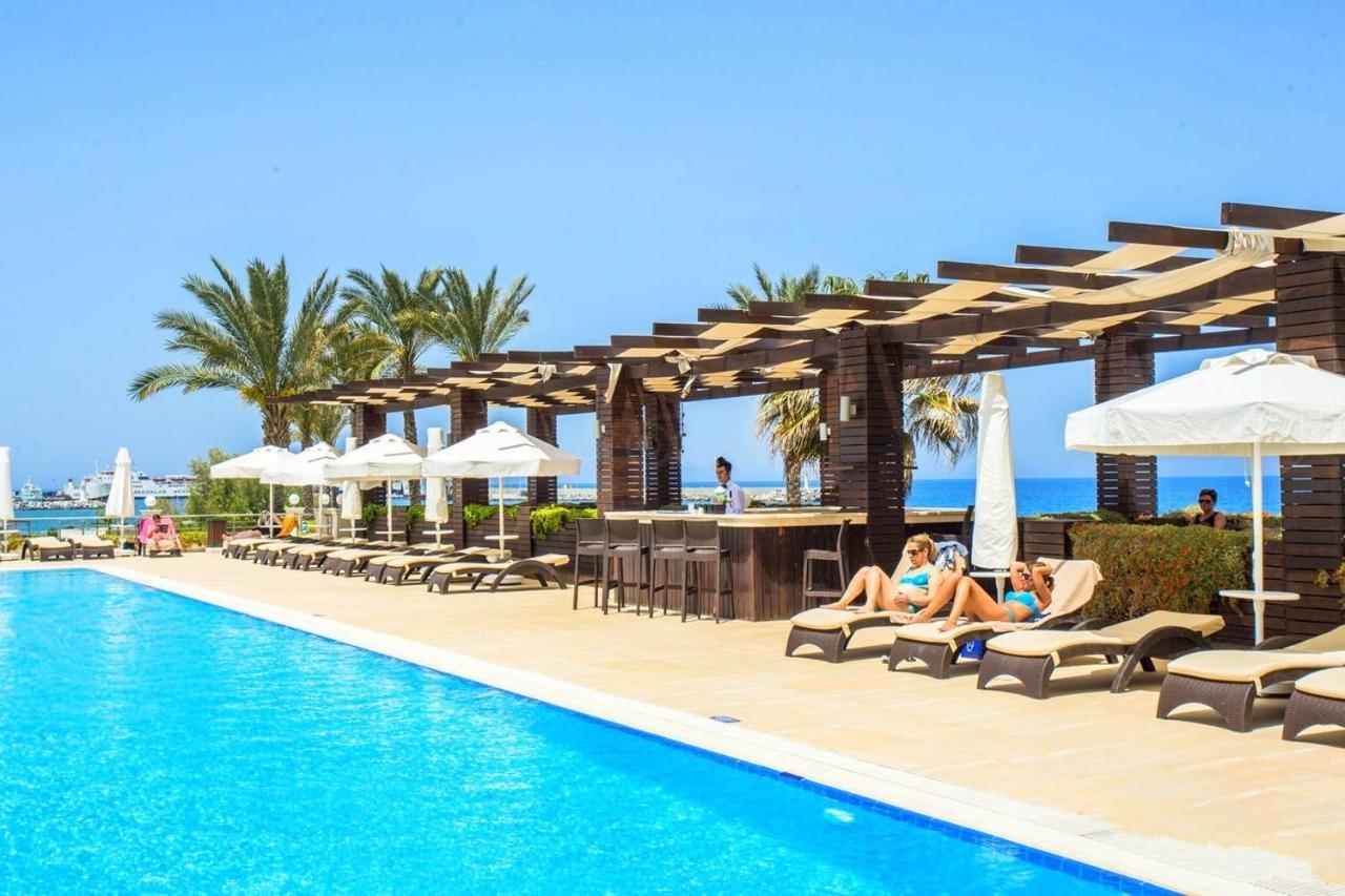 Vuni Palace Premium Hotel & Spa & Casino Beachfront Location ! Kyrenia  Esterno foto