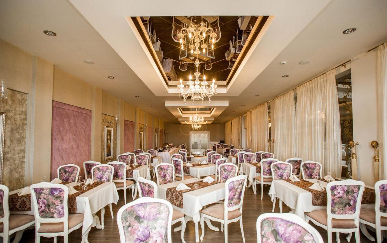 Vuni Palace Premium Hotel & Spa & Casino Beachfront Location ! Kyrenia  Esterno foto