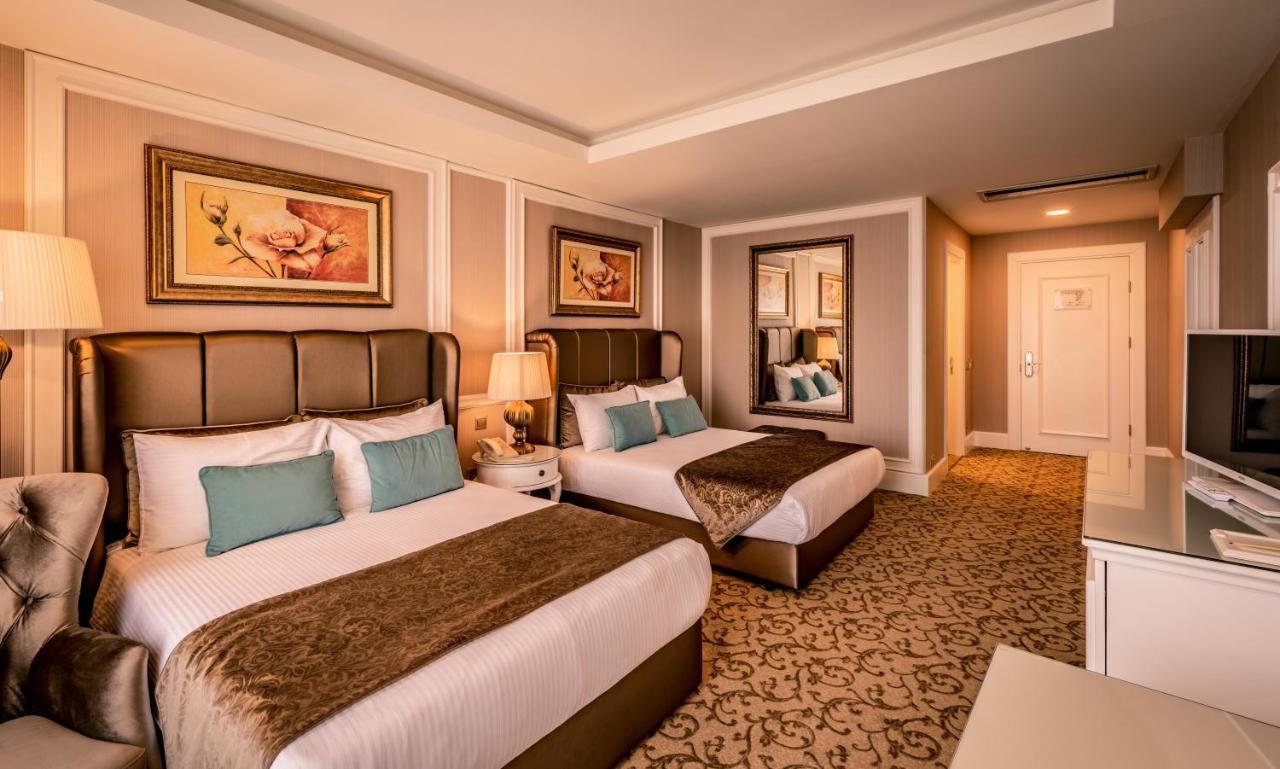 Vuni Palace Premium Hotel & Spa & Casino Beachfront Location ! Kyrenia  Esterno foto