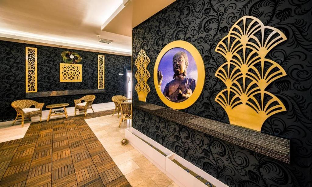 Vuni Palace Premium Hotel & Spa & Casino Beachfront Location ! Kyrenia  Esterno foto